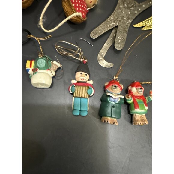 Lot Vintage Lot of Christmas Ornaments Animals Angels House Star Gold Metal Wood - Picture 10 of 16